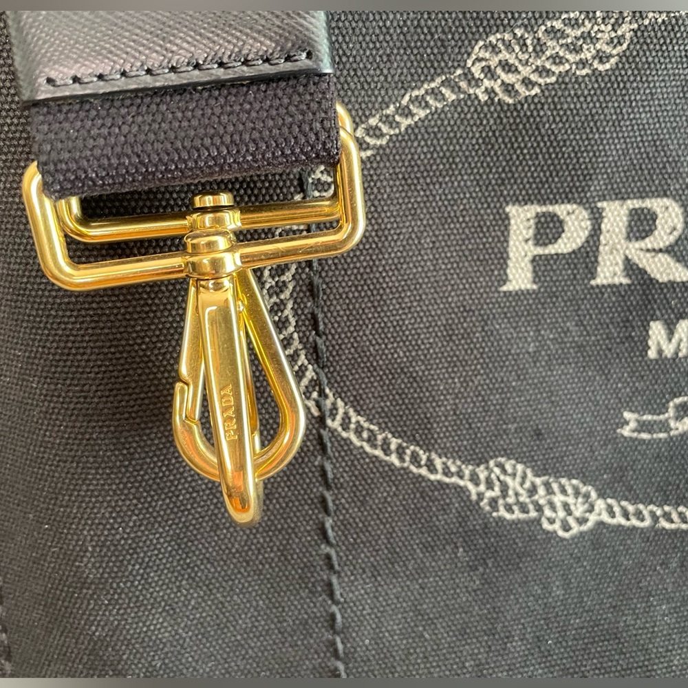 Authentic PRADA Jumbo 2way Canvas Cannapa - Picture 2 of 11